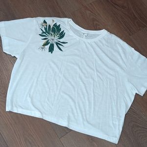 NWOT.  ANNA GLOVER oversized tshirt.   #5428